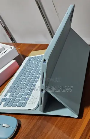 New Lenovo A8-50 A5500 128 GB Blue