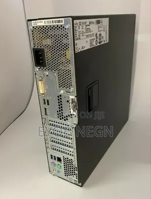 Fujitsu Esprimo D556/2/E85+ 4GB Intel Core I3 HDD 500GB