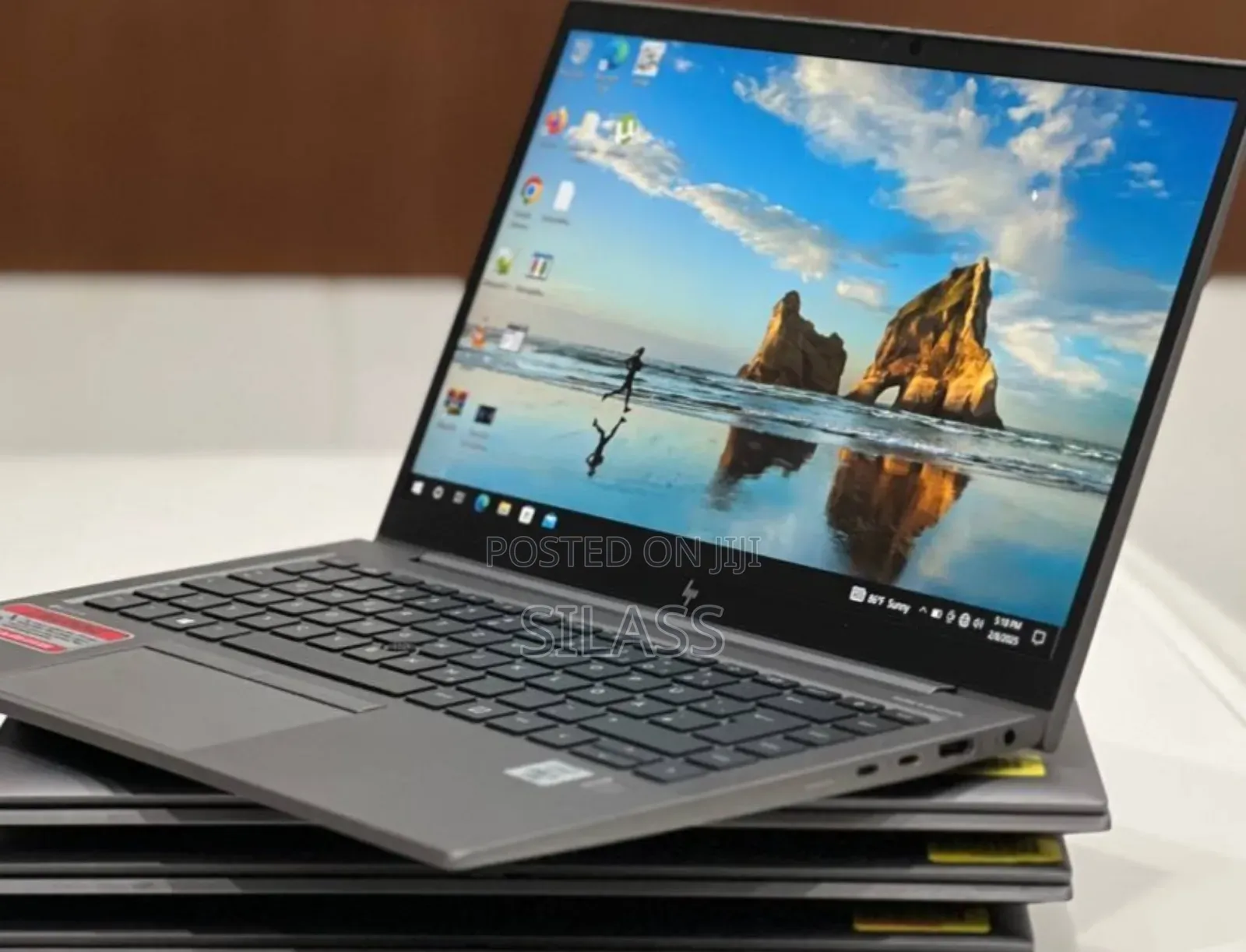 New Laptop HP ZBook Firefly 14 G7 16GB Intel Core I5 SSD 512GB