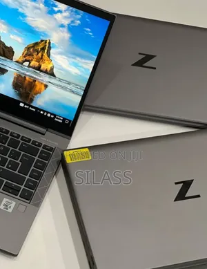 New Laptop HP ZBook Firefly 14 G7 16GB Intel Core I5 SSD 512GB