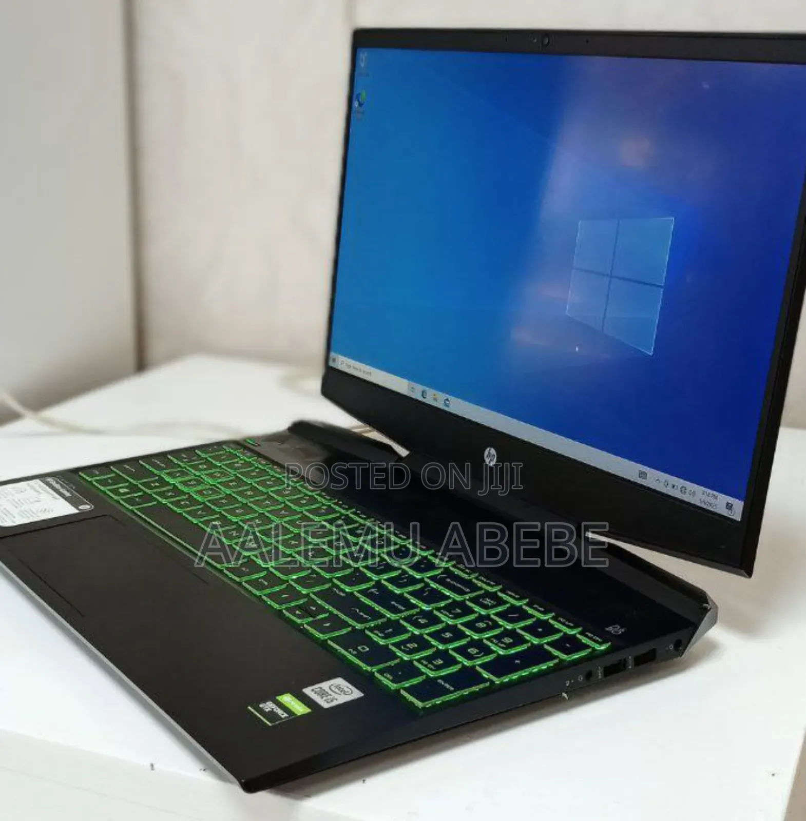 New Laptop HP Pavilion 15 8GB Intel Core I5 HDD+SSD 1T