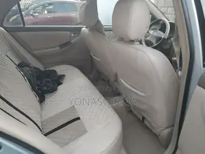 Toyota Corolla 2007 Silver