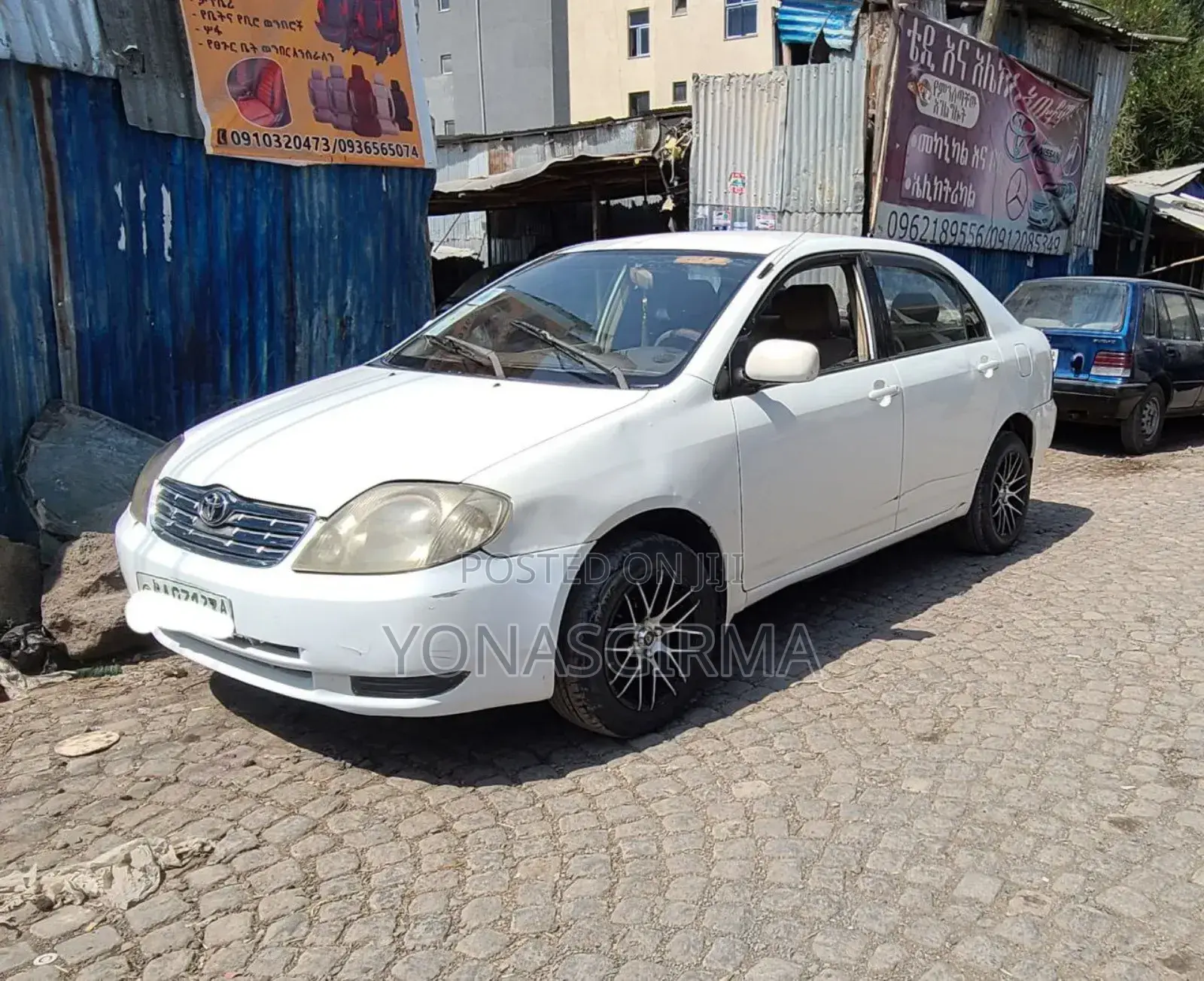 Toyota Corolla 2001 White