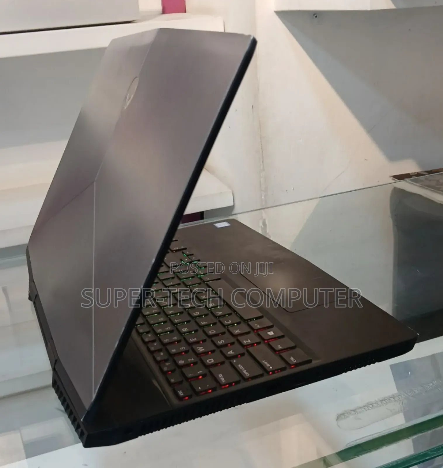 New Laptop Alienware M15 R3 20GB Intel Core I7 SSD 1T