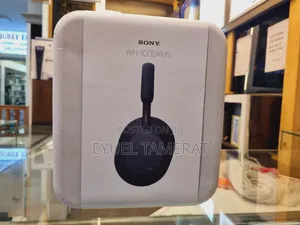 Photo - Sony WH- 1000xm5