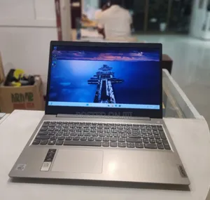 New Laptop Lenovo Ideapad 3 8GB Intel Core I3 HDD 1T