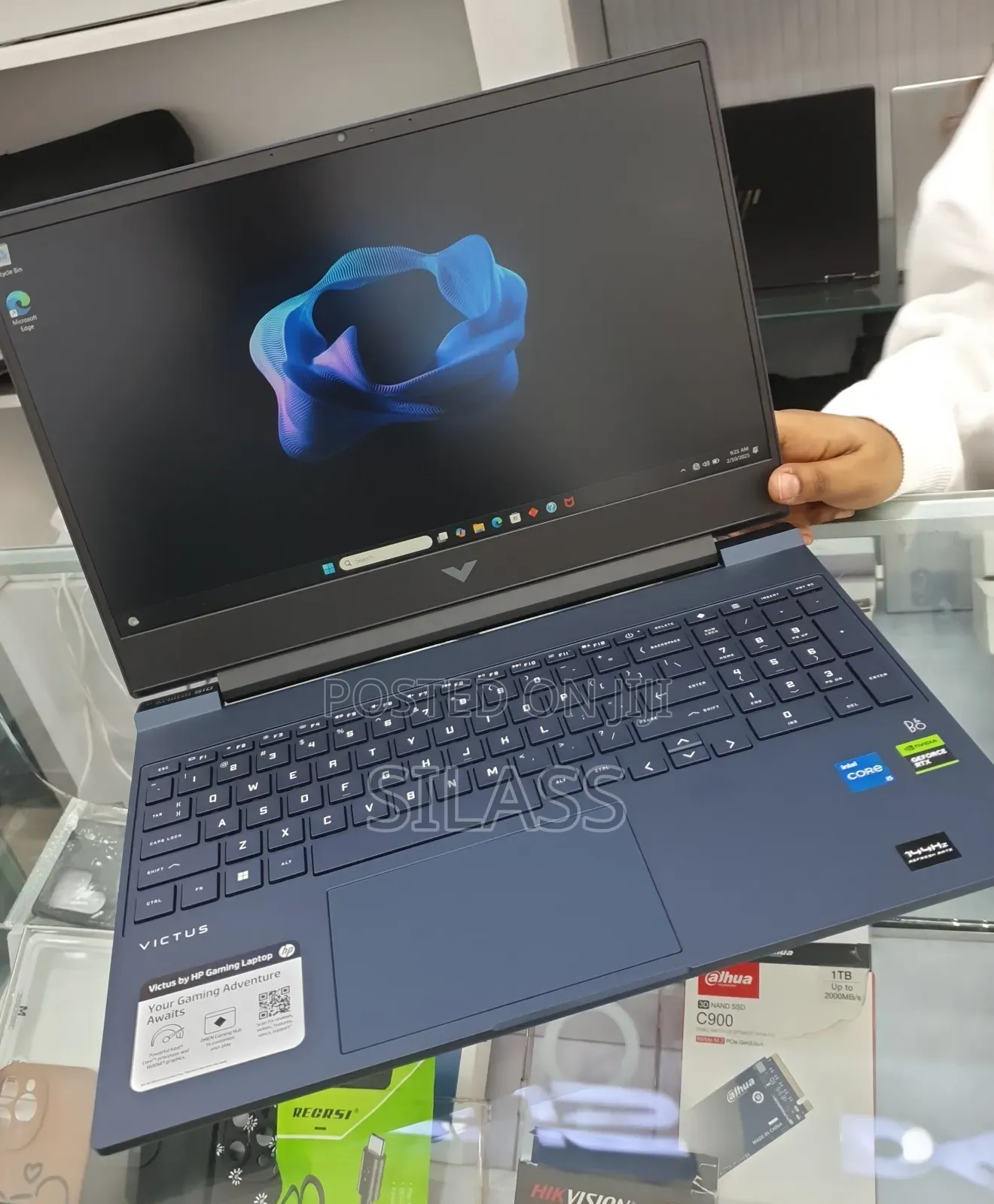 New Laptop HP Victus 15 16GB Intel Core I5 SSD 512GB
