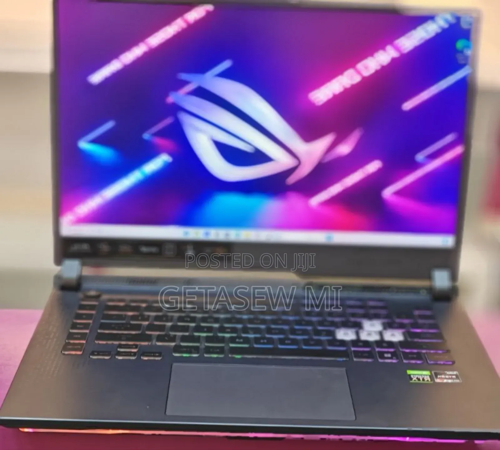 New Laptop Asus ROG Strix G15 16GB AMD Ryzen 7 SSD 512GB