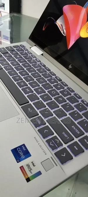 New Laptop HP Envy X360 16GB Intel Core I7 SSD 1T