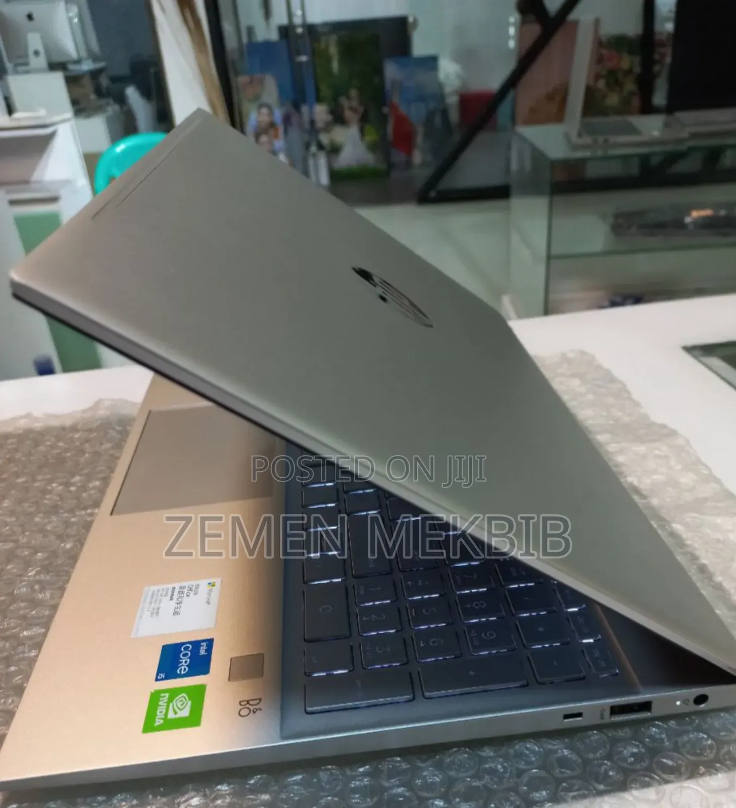 New Laptop HP Pavilion 15 16GB Intel Core I5 SSD 1T