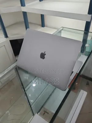 New Laptop Apple MacBook Air 2018 8GB Intel Core I5 SSD 128GB
