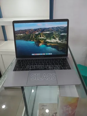 New Laptop Apple MacBook Air 2018 8GB Intel Core I5 SSD 128GB