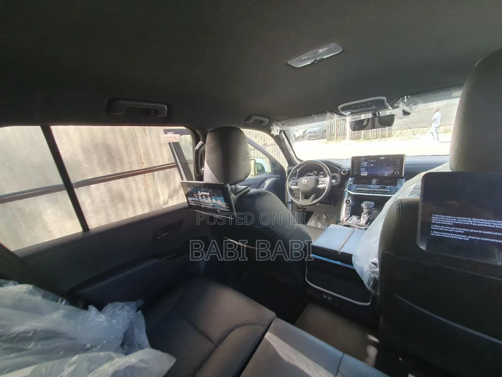 Toyota Land Cruiser 2022 White