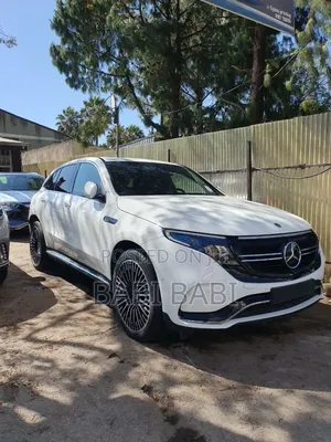 Photo - New Mercedes-Benz EQC EQC400 4MATIC 2023 White