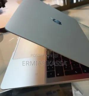 New Laptop Apple MacBook Air 2019 8GB Intel Core I5 SSD 128GB