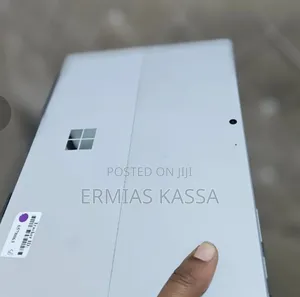 New Laptop Microsoft Surface Pro 7 16GB Intel Core I7 SSD 256GB