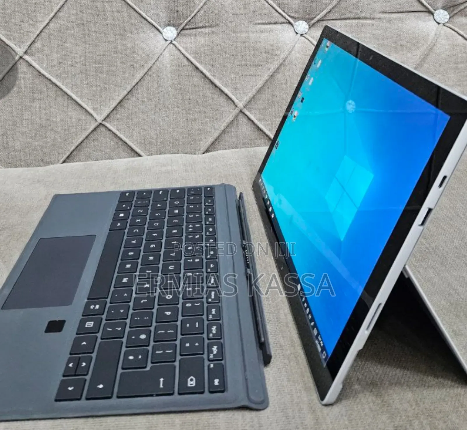 New Laptop Microsoft Surface Pro 7 16GB Intel Core I7 SSD 256GB