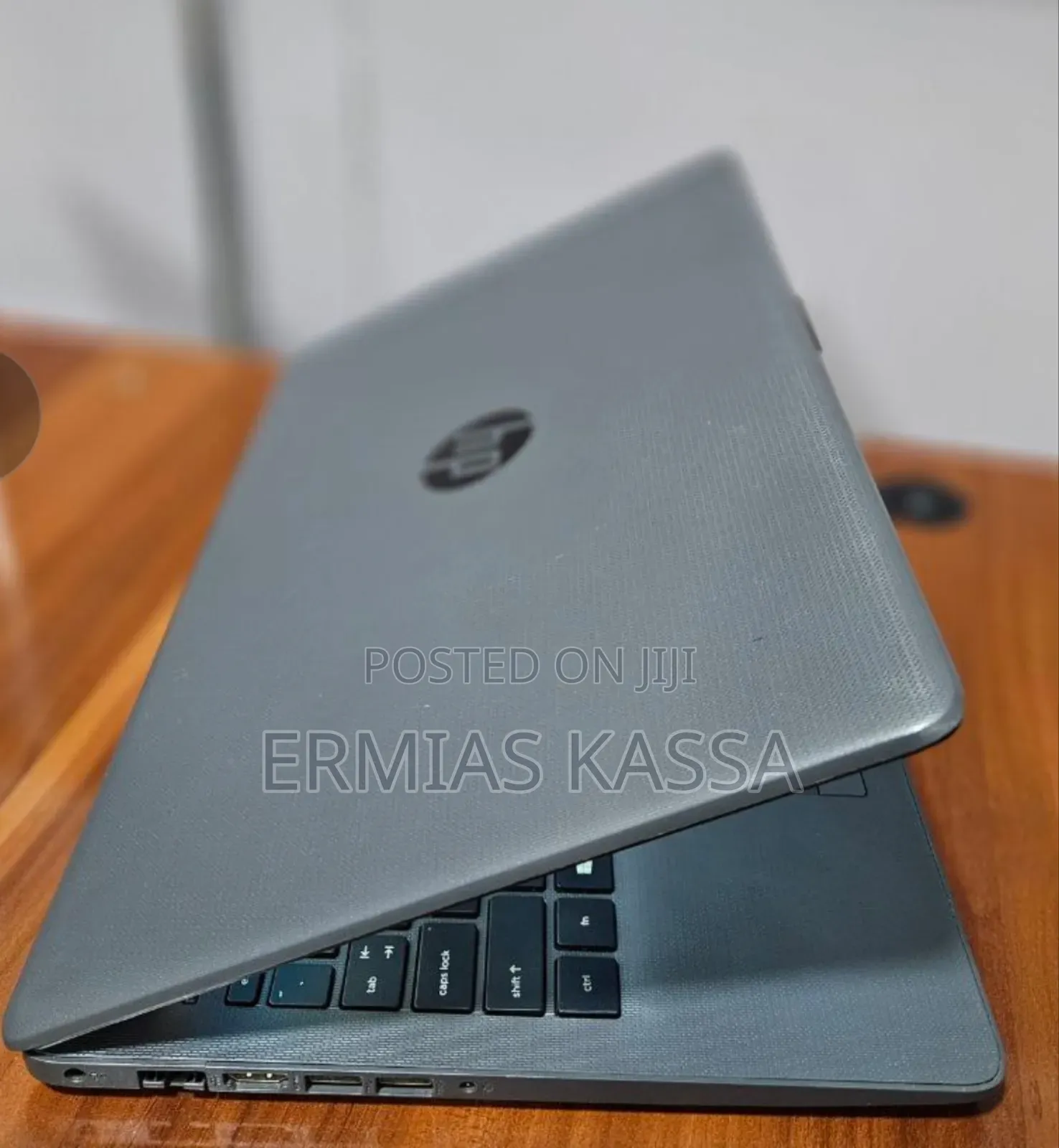 New Laptop HP Stream Notebook 8GB Intel Core I5 HDD 1T