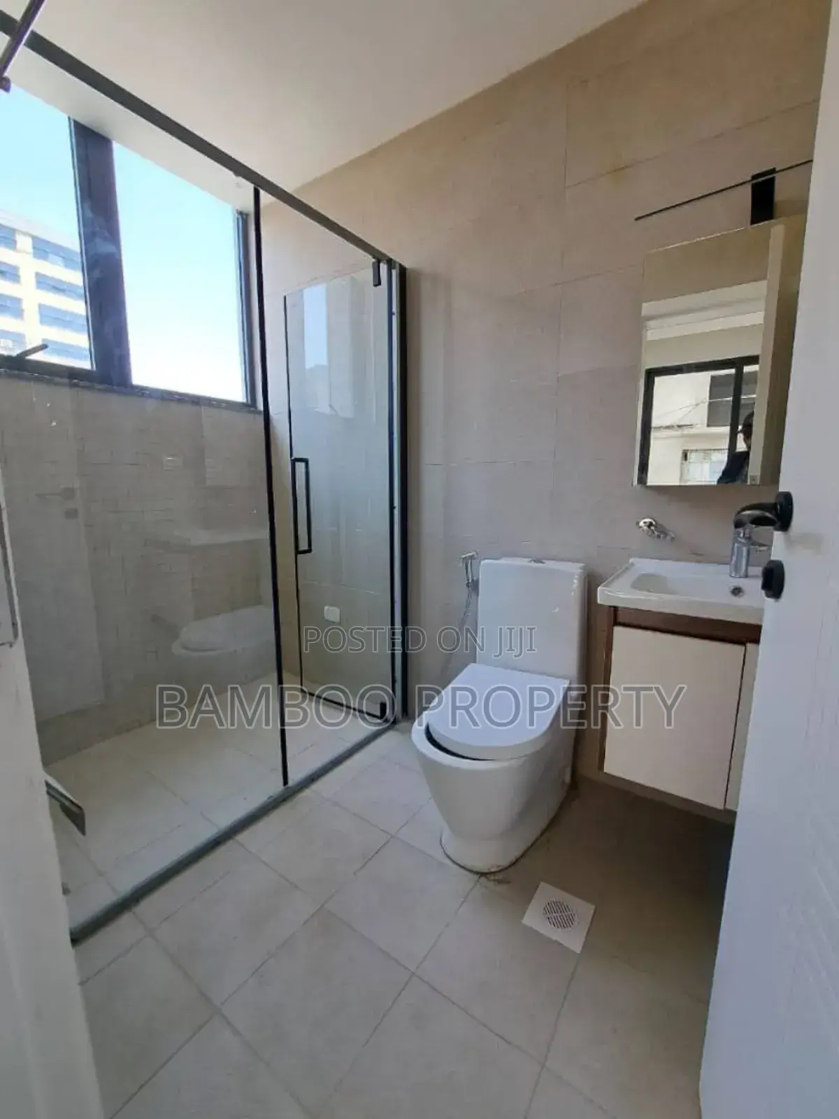 3bdrm Apartment in Bole for rent