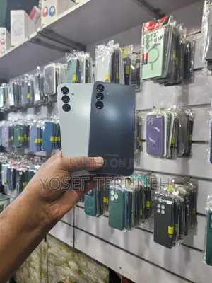 Photo - New Samsung Galaxy A16 128 GB Black