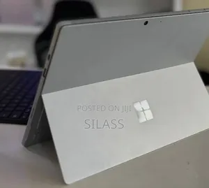 Photo - New Laptop Microsoft Surface Pro 7 8GB Intel Core I5 SSD 512GB