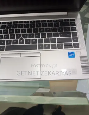 New Laptop HP EliteBook 840 G8 16GB Intel Core I5 SSD 512GB