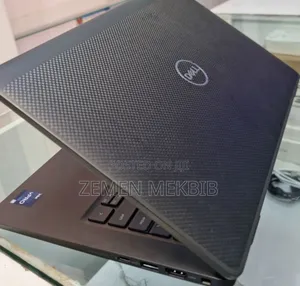 New Laptop Dell 32GB Intel Core I7 SSD 512GB