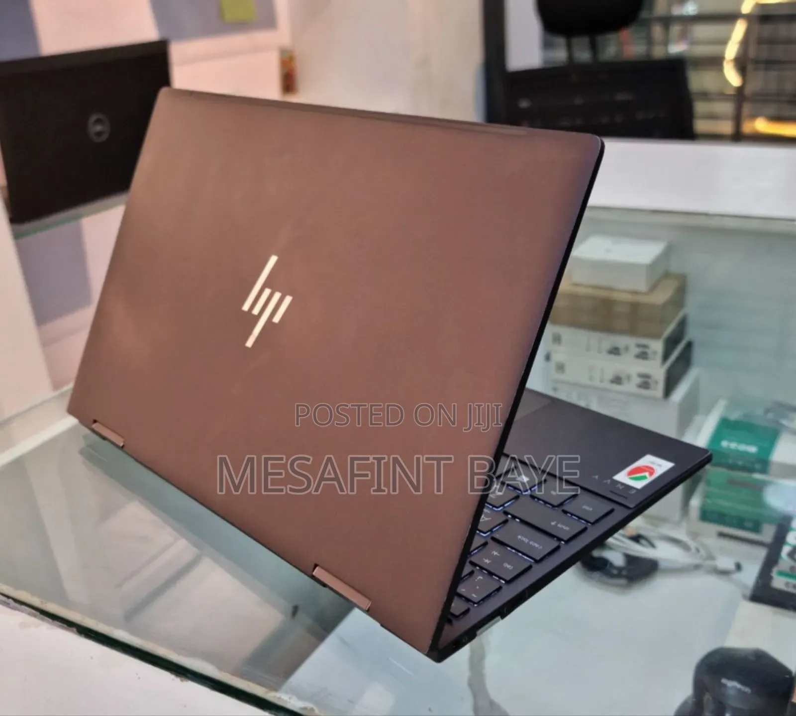 New Laptop HP Envy X360 8GB Intel Core I7 SSD 1T