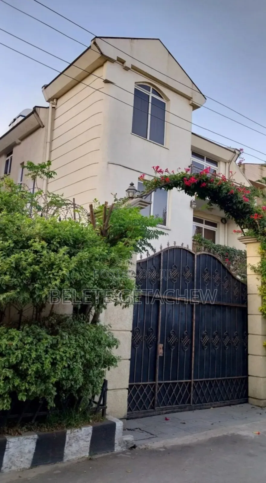 10bdrm House in Jacros, G+2 Luxury, Bole for sale