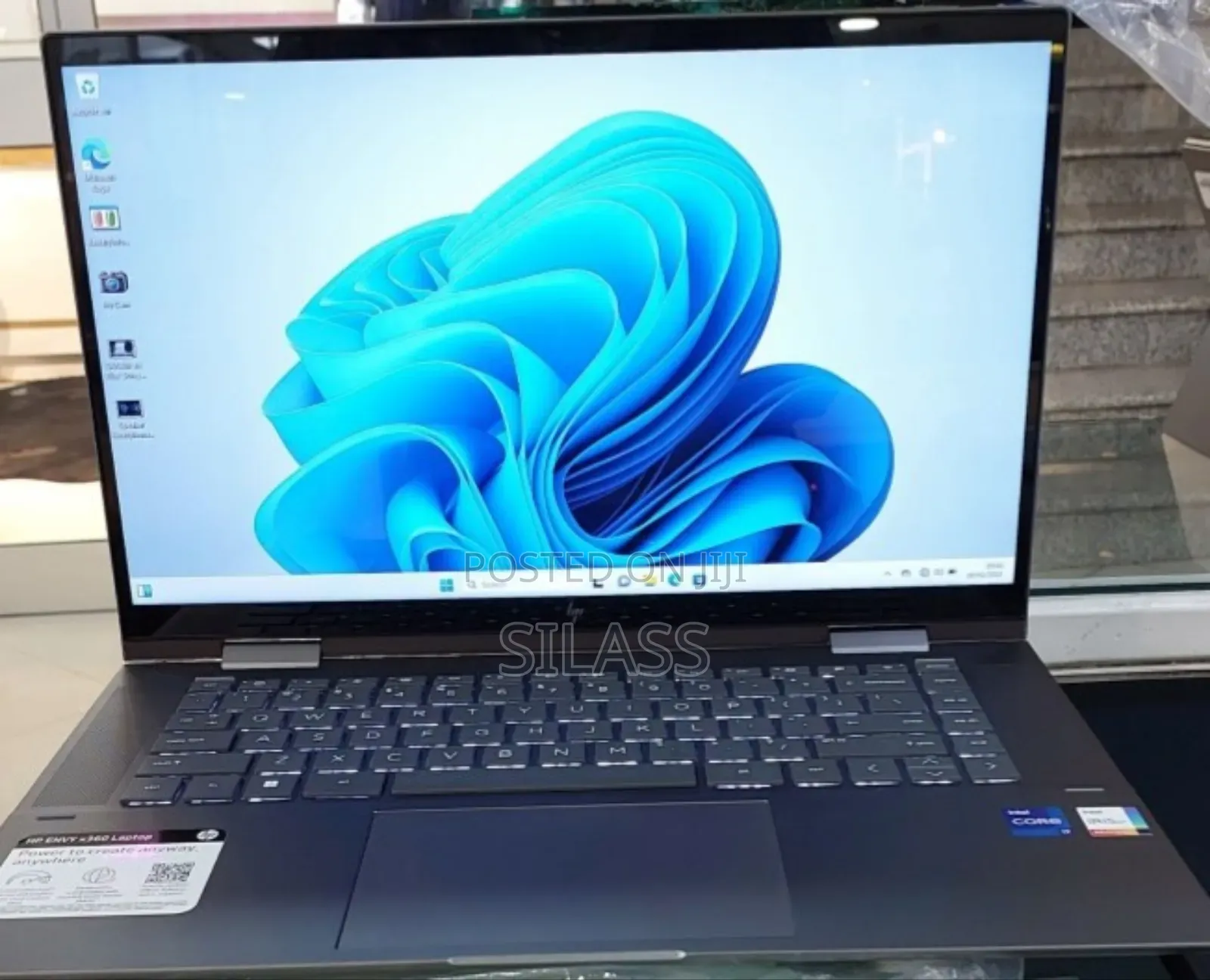 New Laptop HP Envy X360 16GB Intel Core I7 SSD 1T