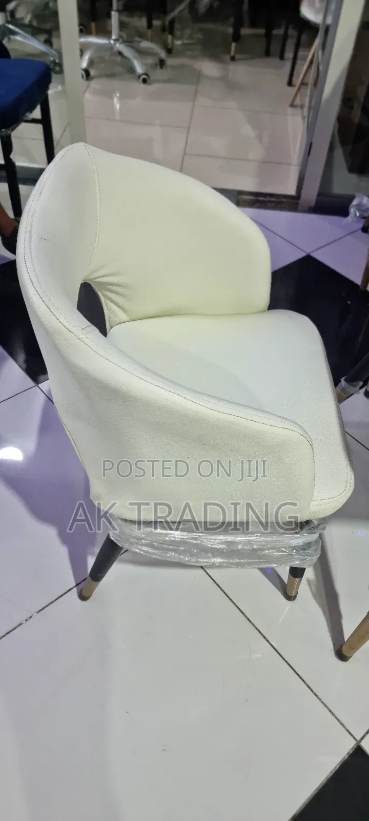 Cafe and Restaurant Chair