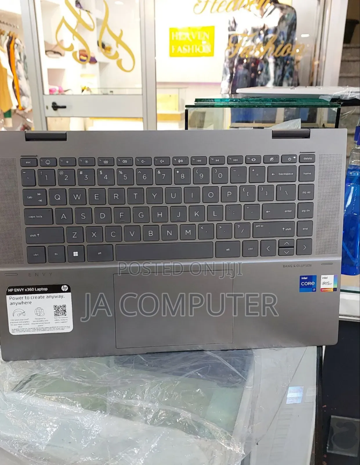 New Laptop HP Envy X360 16GB Intel Core I7 SSD 1T