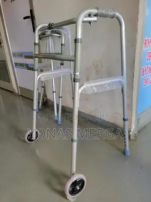 Photo - Steel Adjustable Folding Walker፳¤Walker~瓤walker₩缺walker
