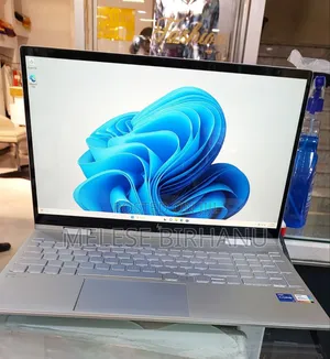 New Laptop HP Envy X360 16GB Intel Core I7 SSD 512GB