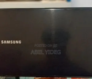 Photo - Laptop Samsung 4GB Intel Core I3 HDD 500GB