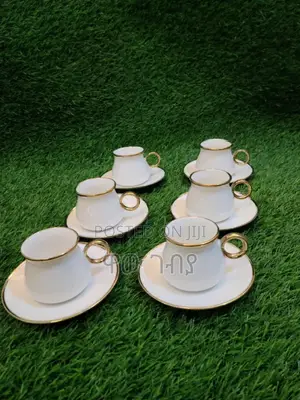 Photo - ወርቃማ ጠርዝ የቡና ሲኒ