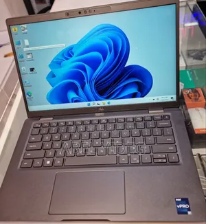 Photo - New Laptop Dell Latitude 7430 32GB Intel Core I7 SSD 512GB