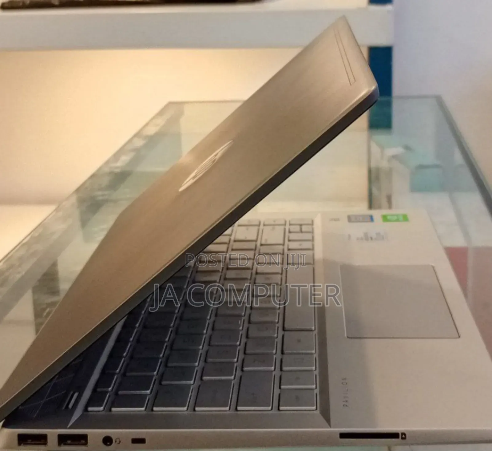 New Laptop HP Pavilion 15 16GB Intel Core I7 SSD 512GB