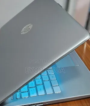 New Laptop HP 16GB Intel Core I7 SSD 512GB