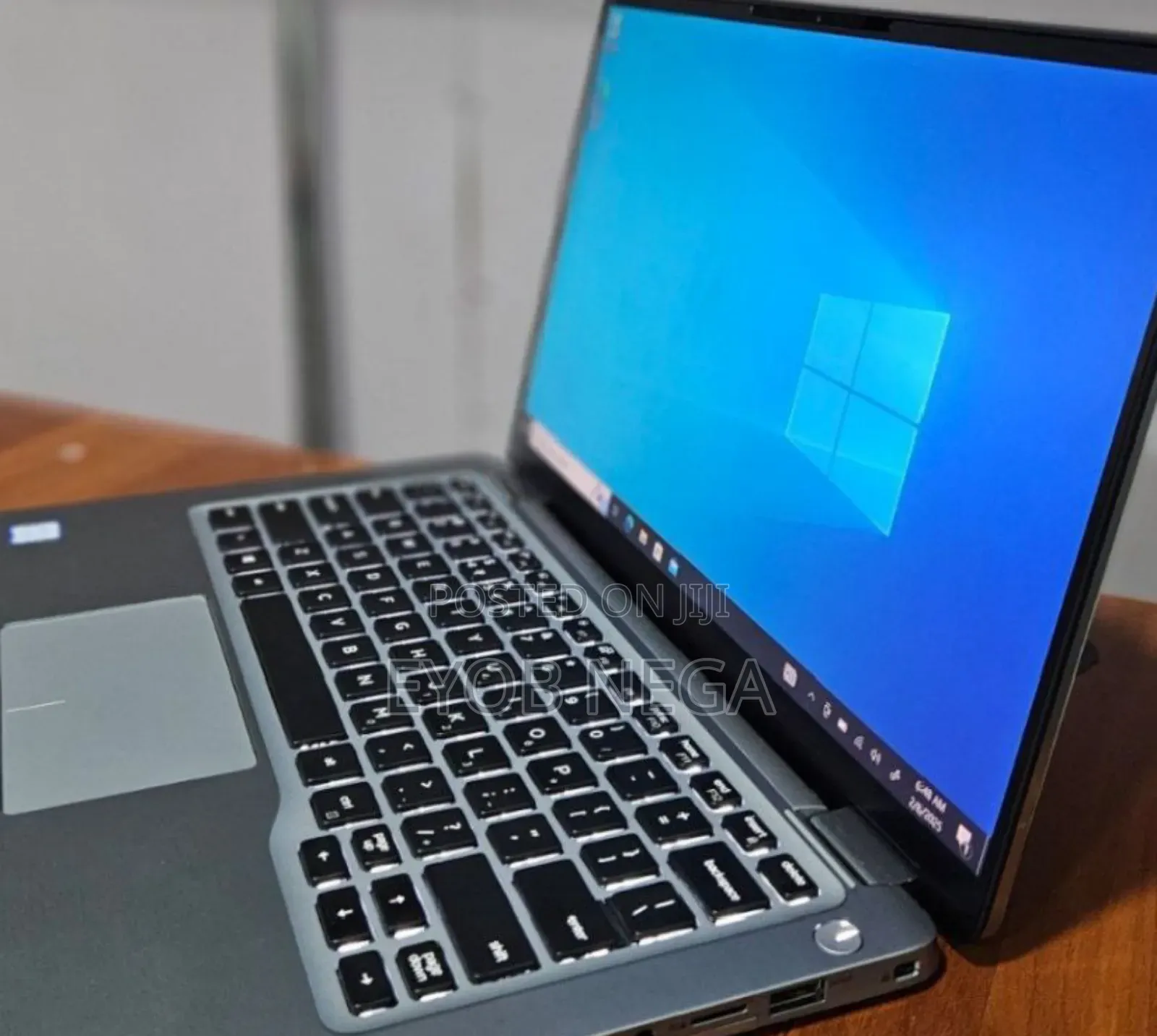 New Laptop Dell Latitude 13 3340 8GB Intel Core I5 SSD 256GB