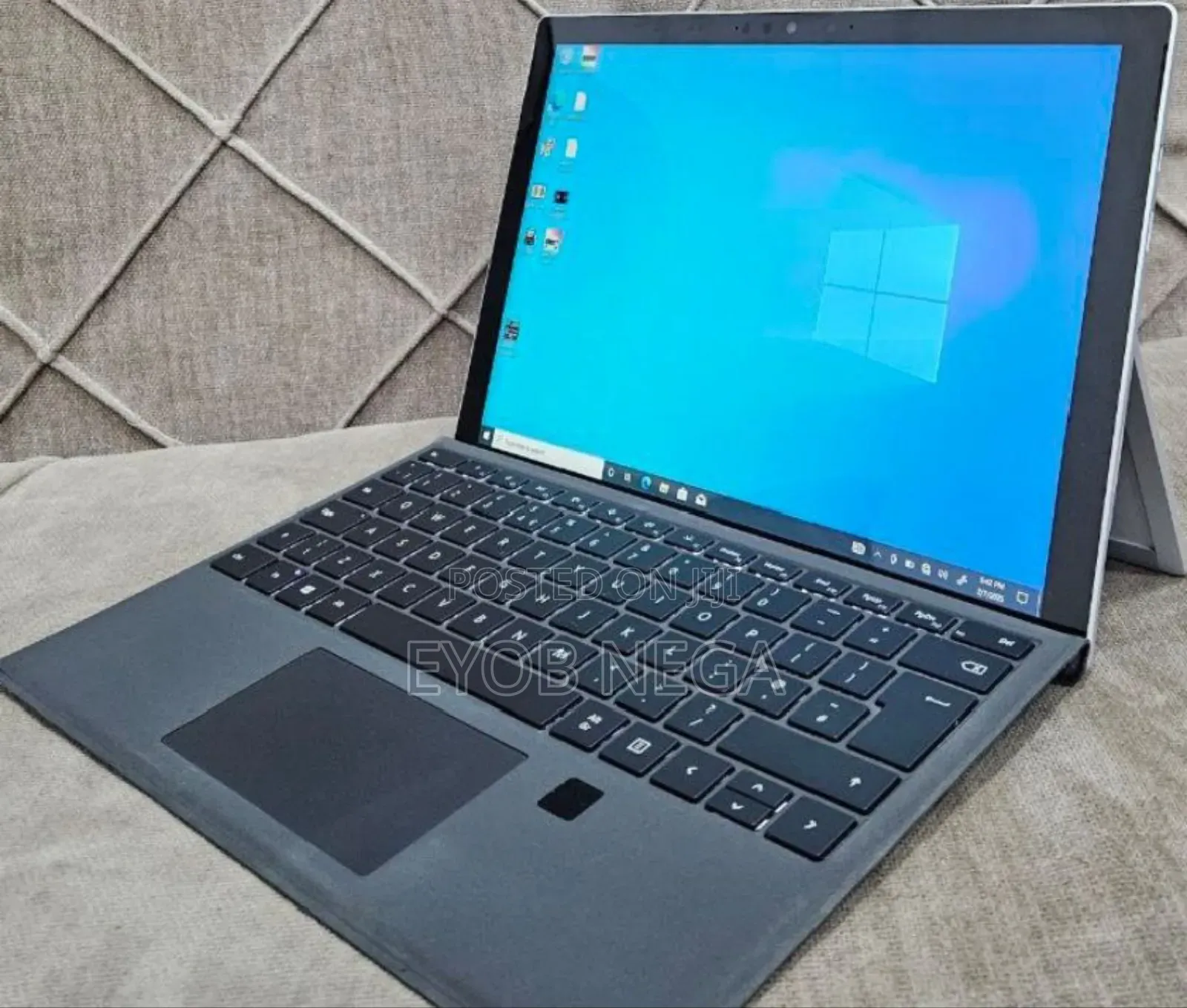 New Laptop Microsoft Surface Pro 7 16GB Intel Core I7 SSD 256GB