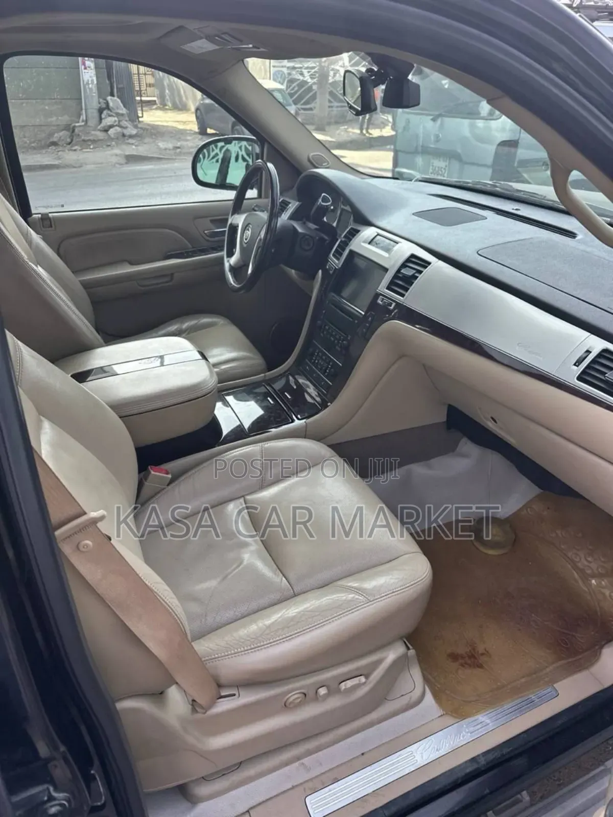 Cadillac Escalade 2010 Black