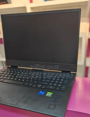 New Laptop HP Omen 16 16GB Intel Core I7 SSD 512GB