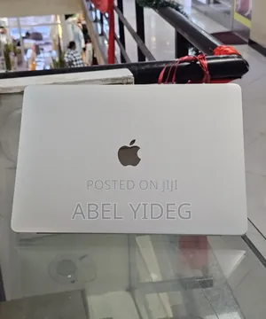 Photo - New Laptop Apple MacBook Air 2020 M1 8GB Apple M1 SSD 256GB