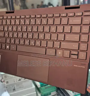 New Laptop HP Envy X360 8GB Intel Core I7 SSD 1T