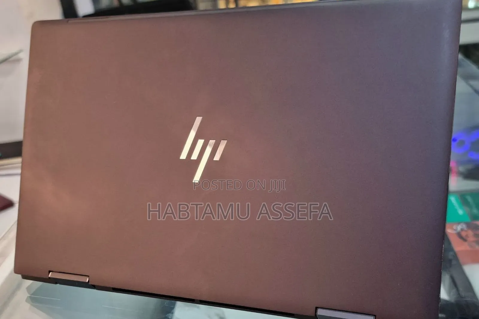 New Laptop HP Envy X360 8GB Intel Core I7 SSD 1T