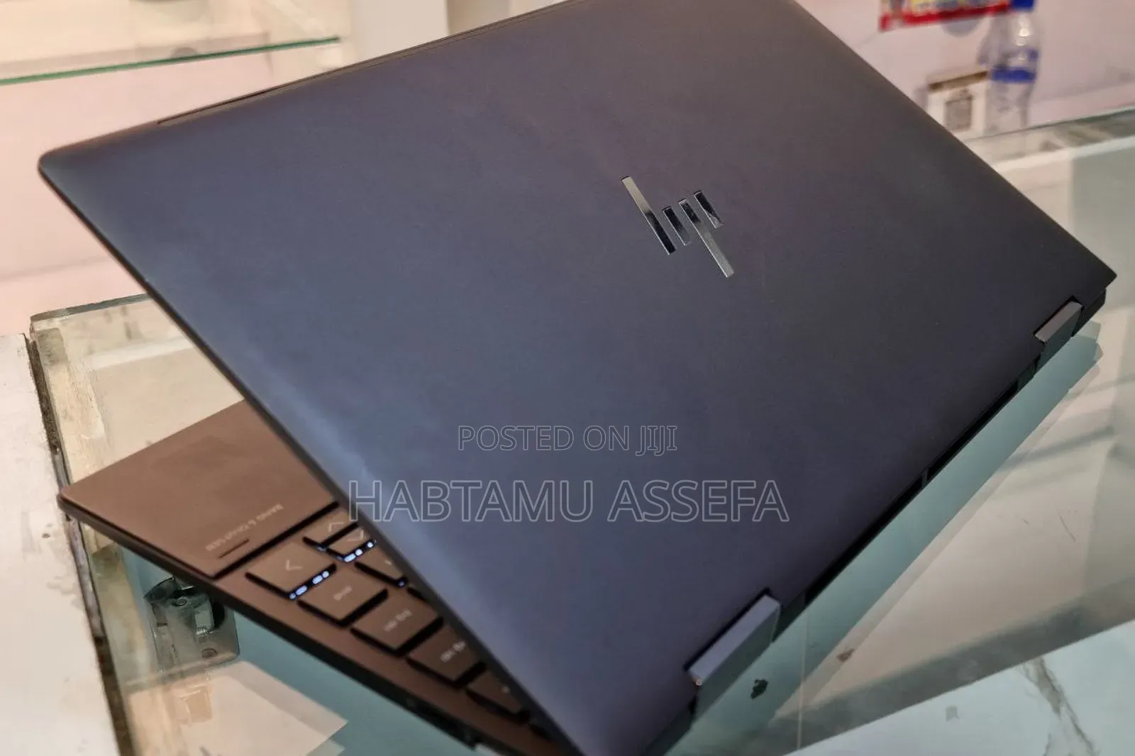 New Laptop HP Envy X360 8GB Intel Core I7 SSD 1T