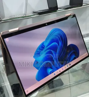 Photo - New Laptop HP Spectre 14 16GB Intel Core i7 SSD 512GB