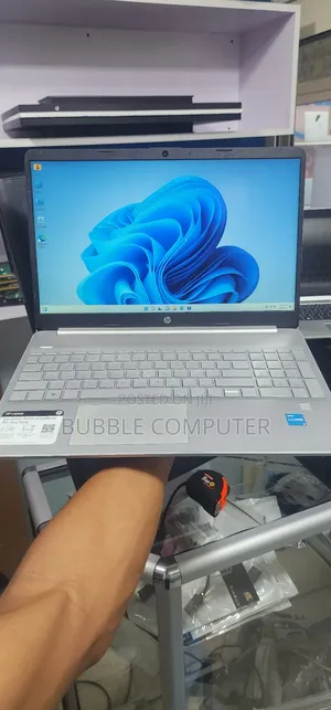 Photo - Laptop HP 15s 8GB Intel Core I3 SSD 256GB