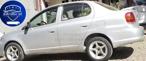 Toyota Platz 2004 Silver